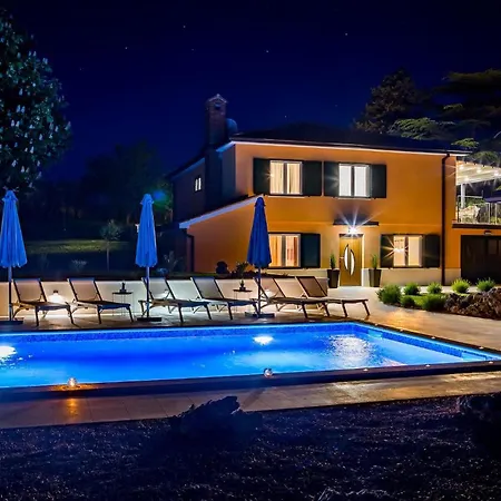 Calla Labin Holiday home