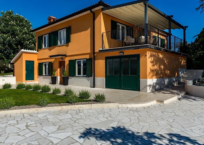 Calla Labin Vikendica *