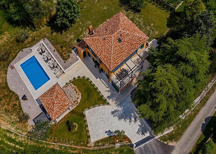 Holiday home Calla Labin